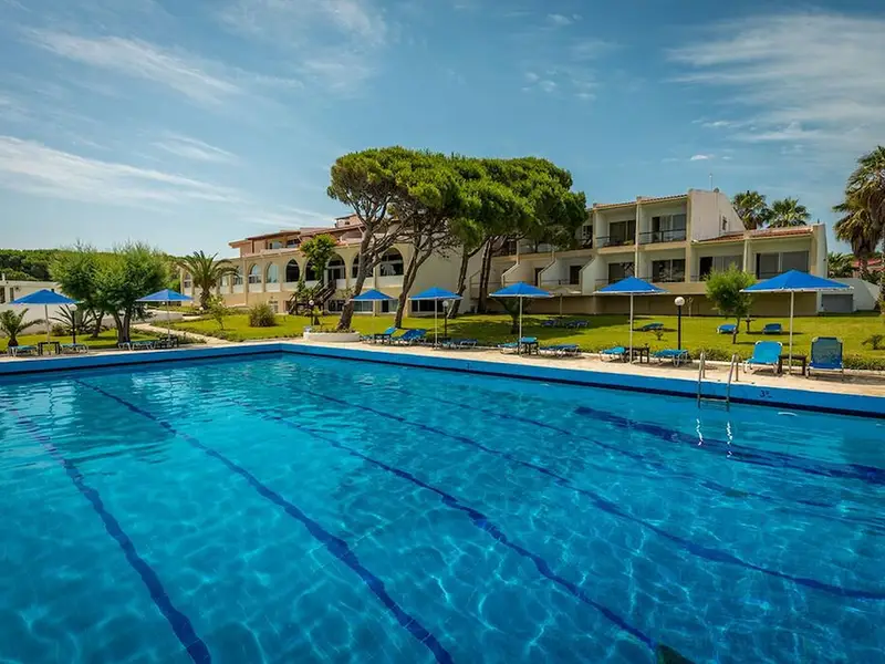 Pavlina Beach Hotel 4*, Νιφορέικα