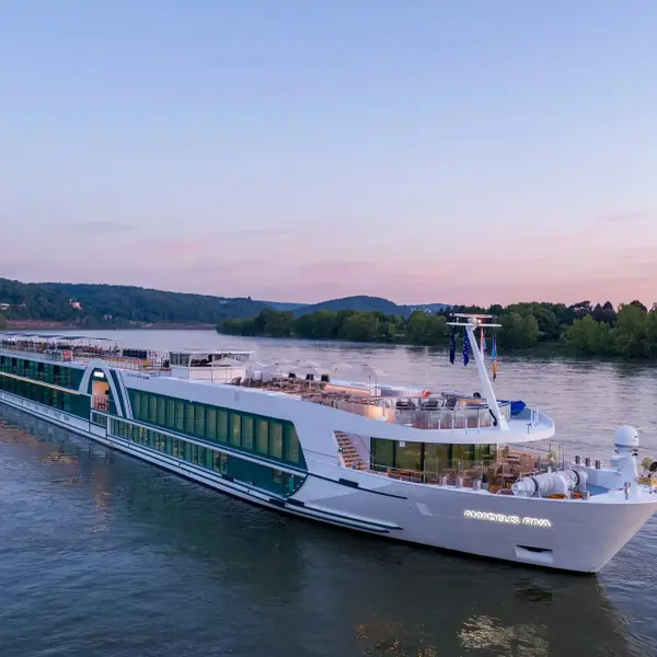 AMADEUS Riva  Lueftner Cruises