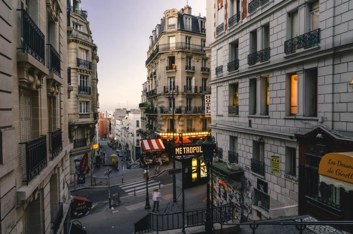 Montmartre streets at dusk