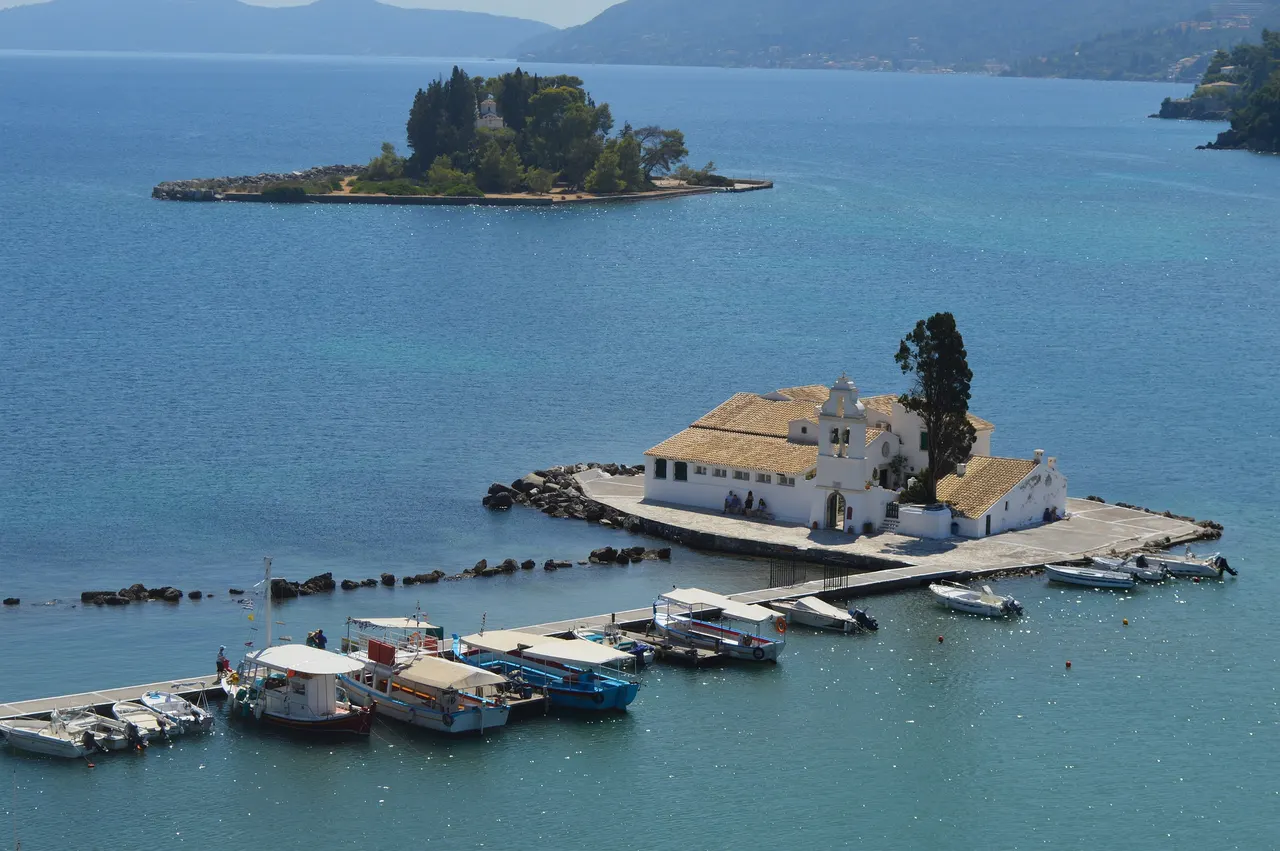 Ποντικονήσι Κέρκυρα
