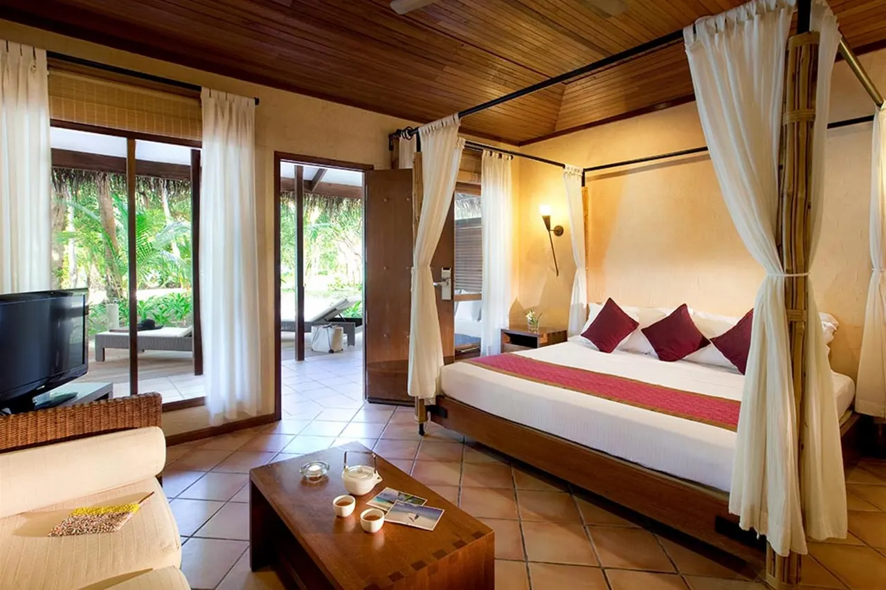 Kuramathi Maldives 4*, Μαλδίβες- Beach Villa