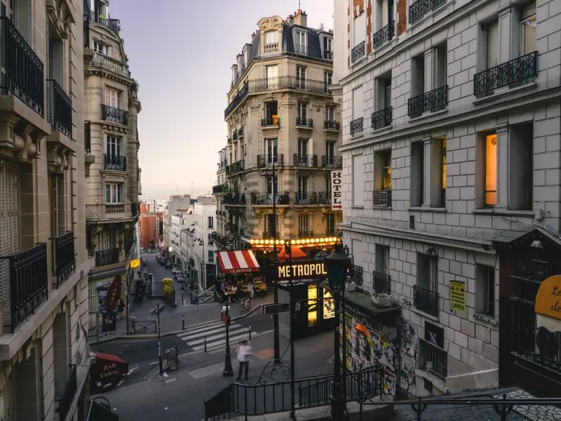 Montmartre streets at dusk