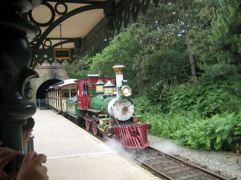 Disneyland's train