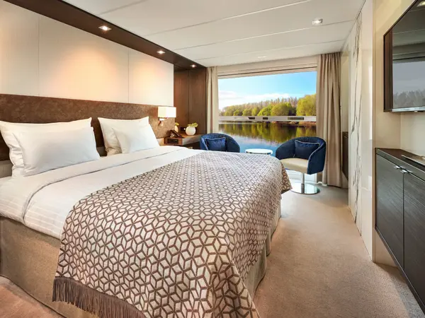 AMADEUS Riva, Cabin Mozart and Strauss Deck