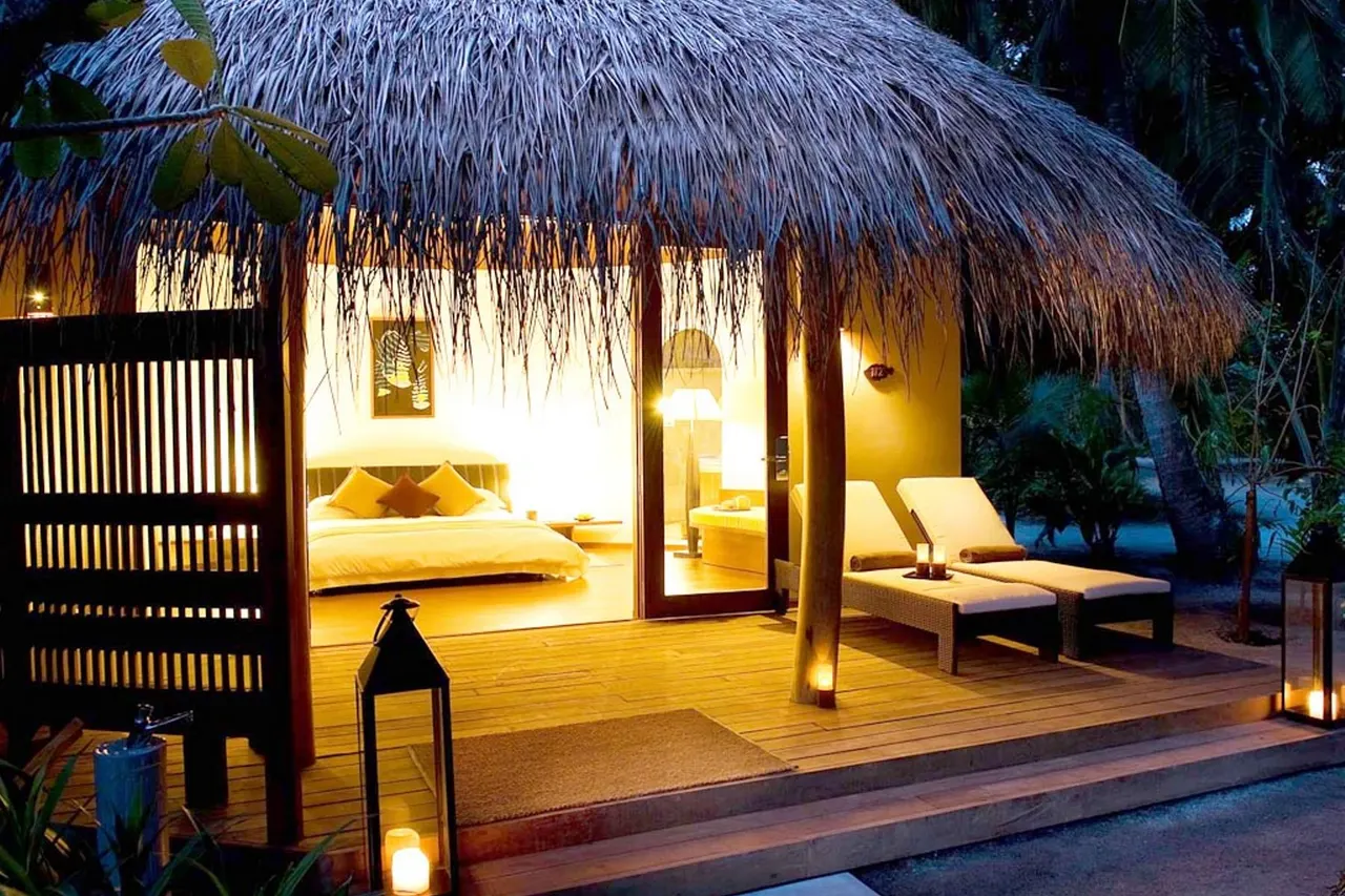 Kuramathi Maldives 4*, Μαλδίβες