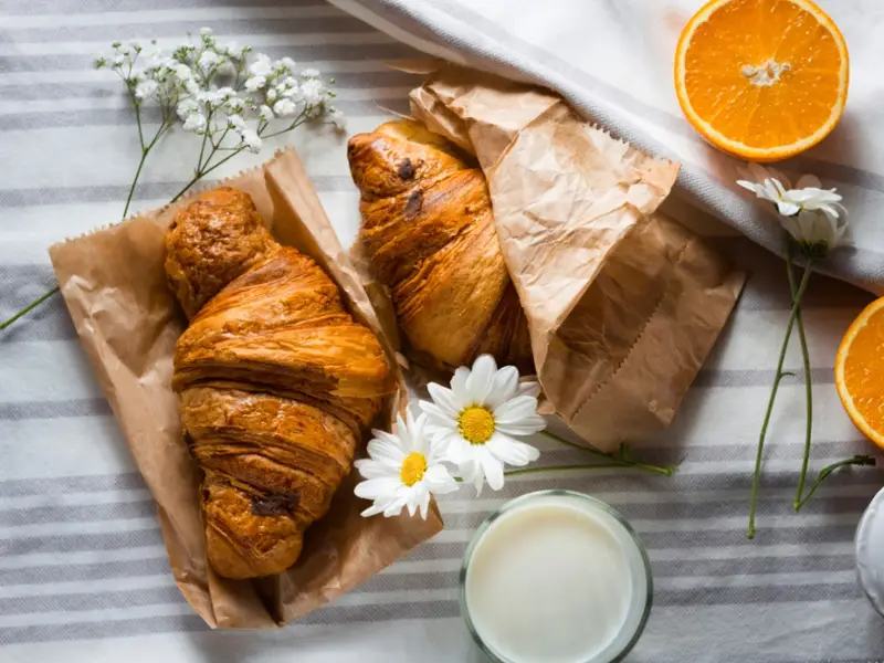 french-croissants-with-sliced-oranges